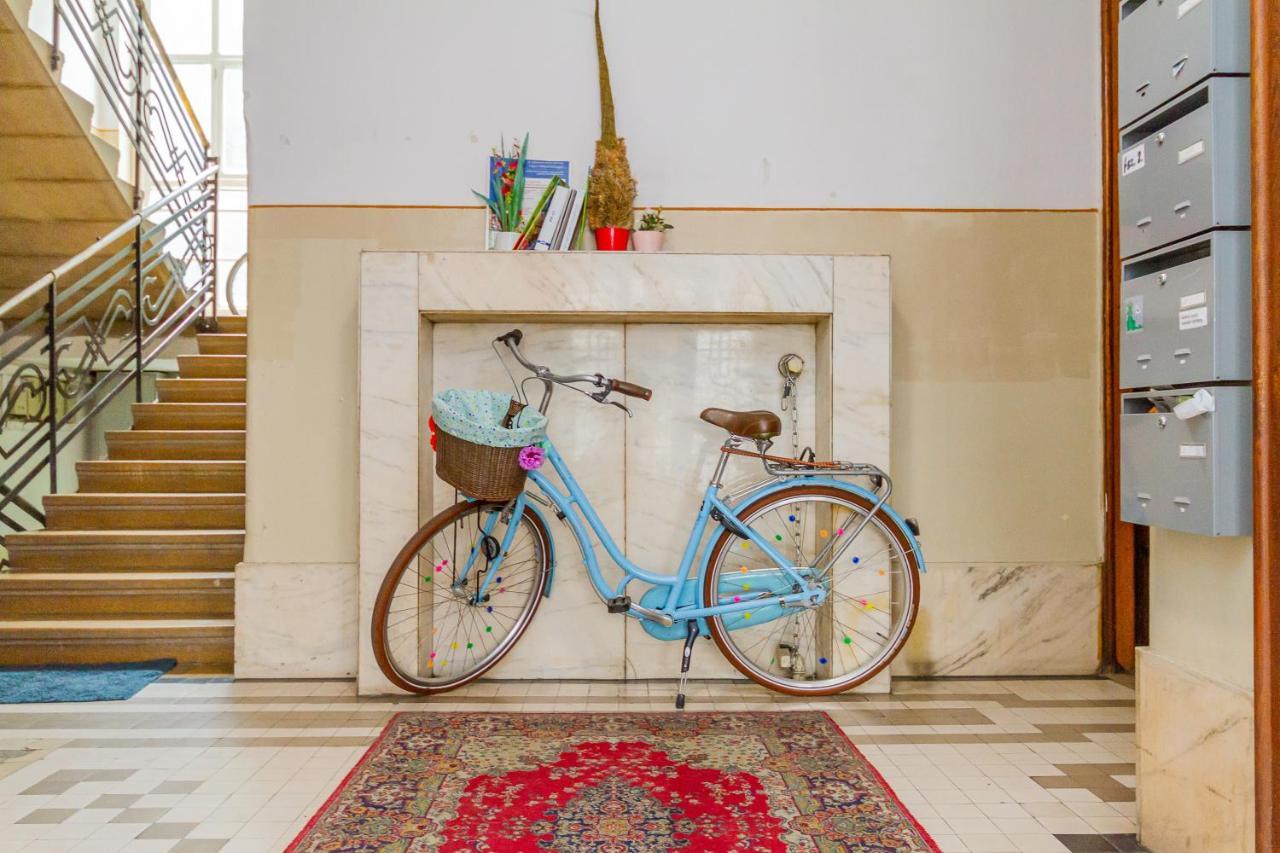 Central Studio @ Jaszai Mari Square Budapest Ngoại thất bức ảnh